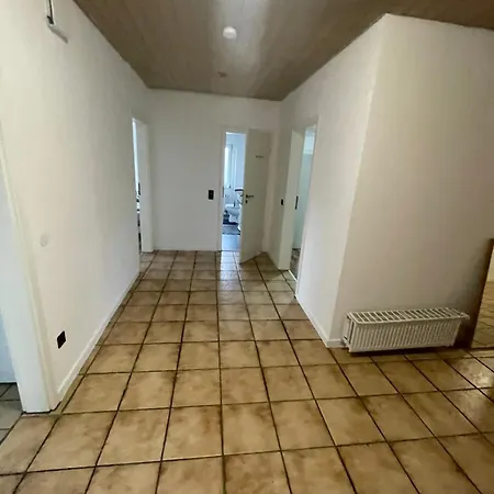 Monteurs Am Messezentrum * 바트잘츠우프렌